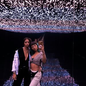 Meet your Posher, Agnes